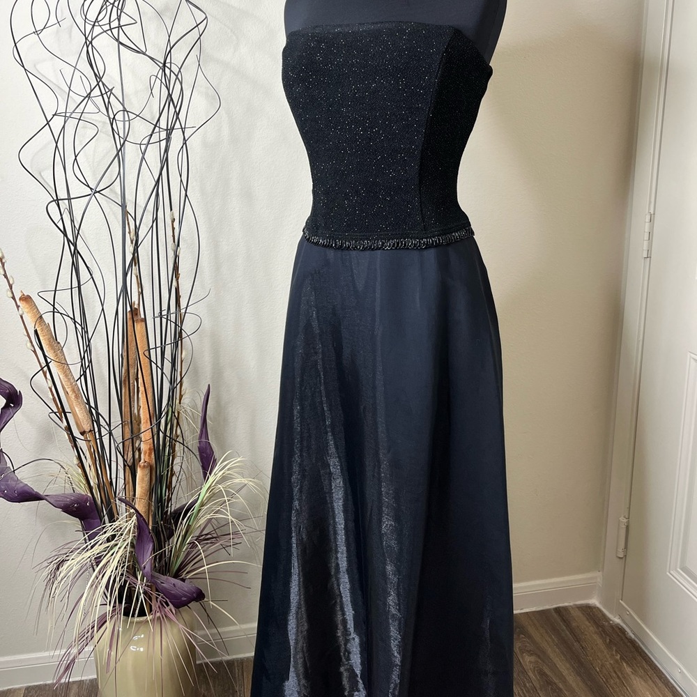 Scott McClintock Strapless Glittery Evening Dress. Preowned